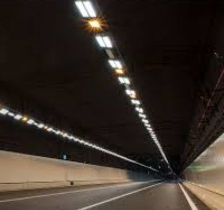 Lumière de tunnel à LED